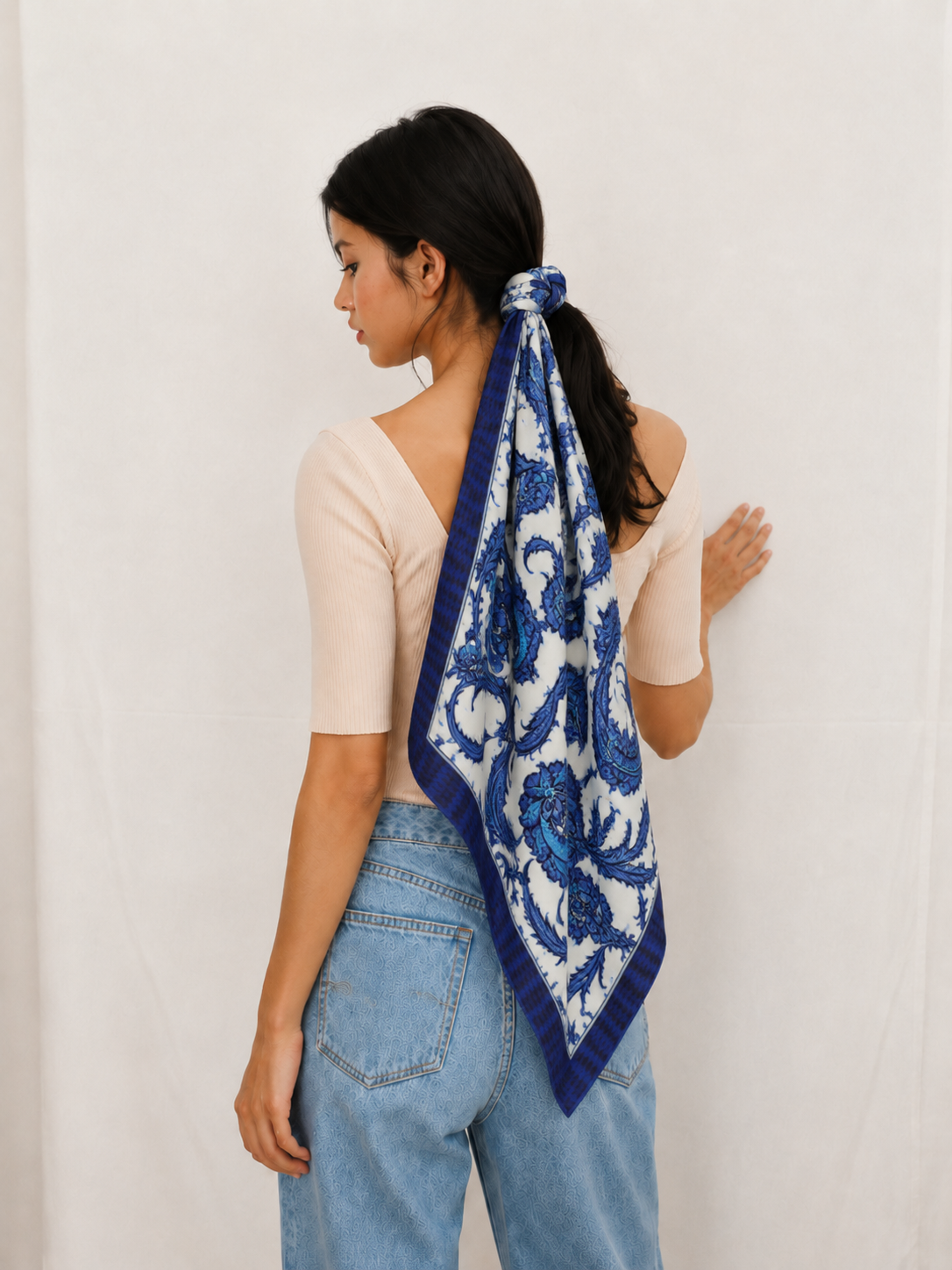 Indigo Static